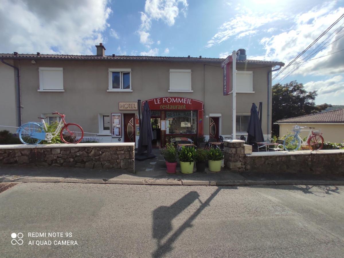 Hotel Le Pommeil Guéret Buitenkant foto